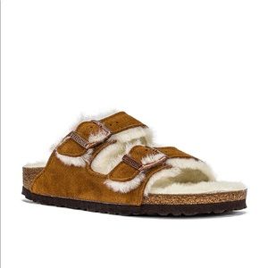 Birkinstock Arizona Genuine Shearling Lined Slide Sandal in Mink Suede